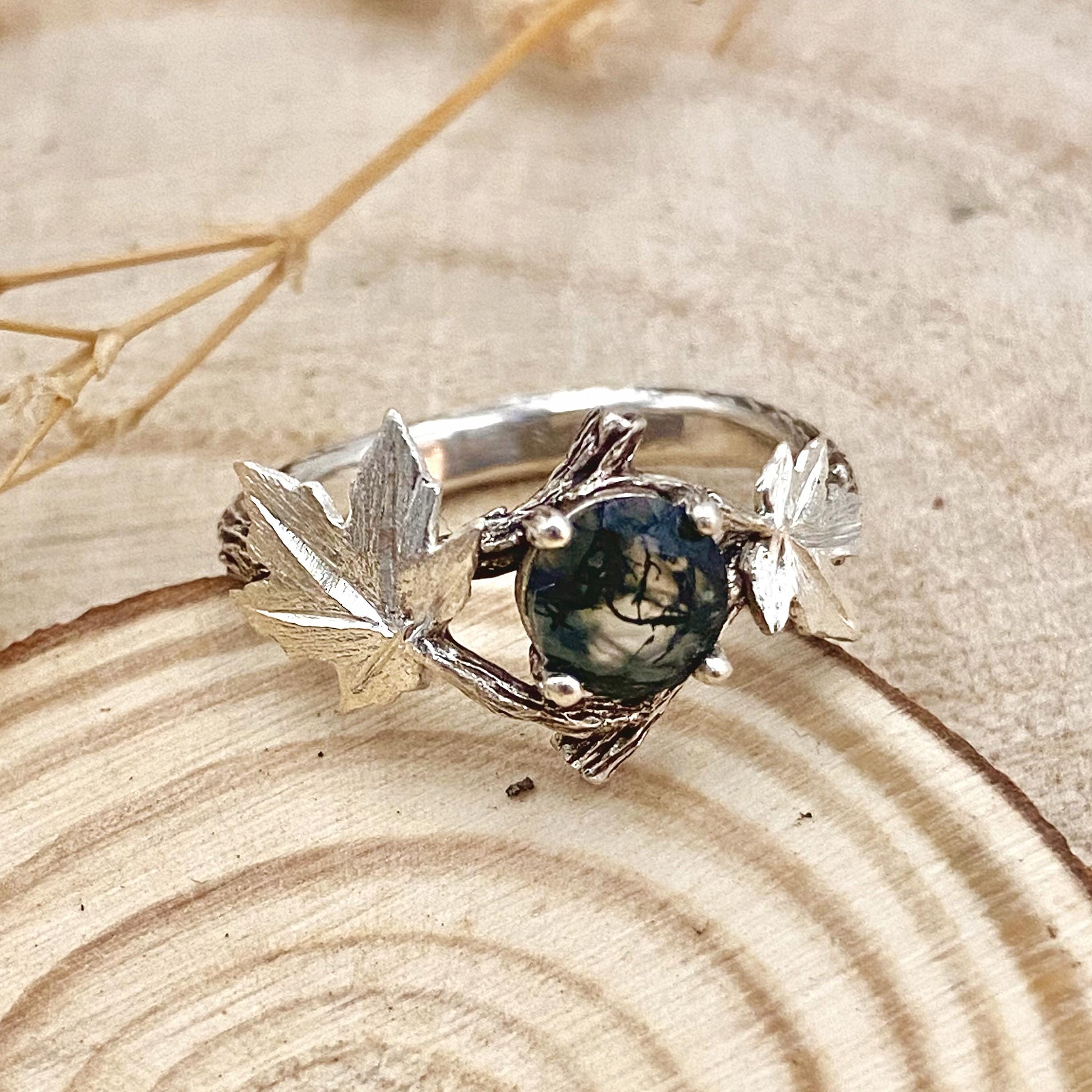Nature round moss agate branch wedding ring, unusual bark maple leaf ring, unique twig ring, women's rustic ring, branch ring for women