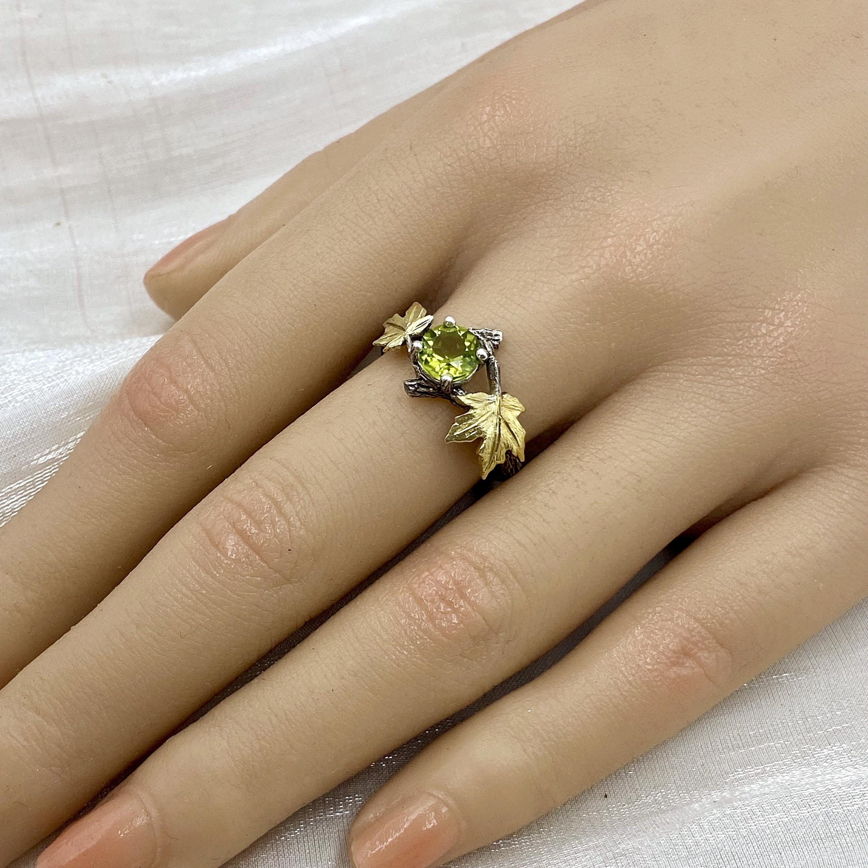 Natural peridot tree branch silver ring, twig and leaf ring, women's tree branch silver ring, unique engagement ring, August birthstone ring