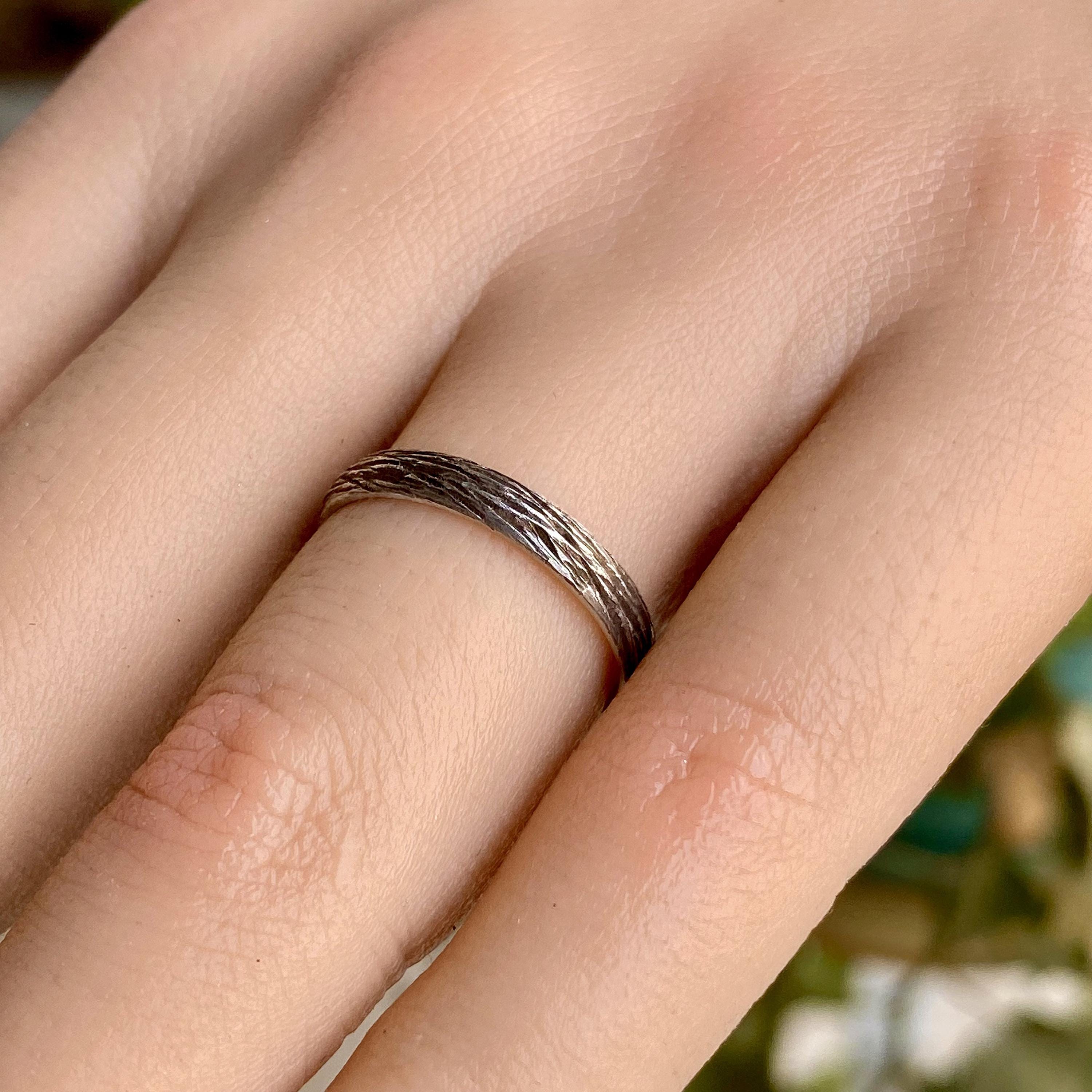 Sterling silver tree rings for women/men, hand carved bark wedding band, natural wedding rings, silver wedding rings, tree wedding band