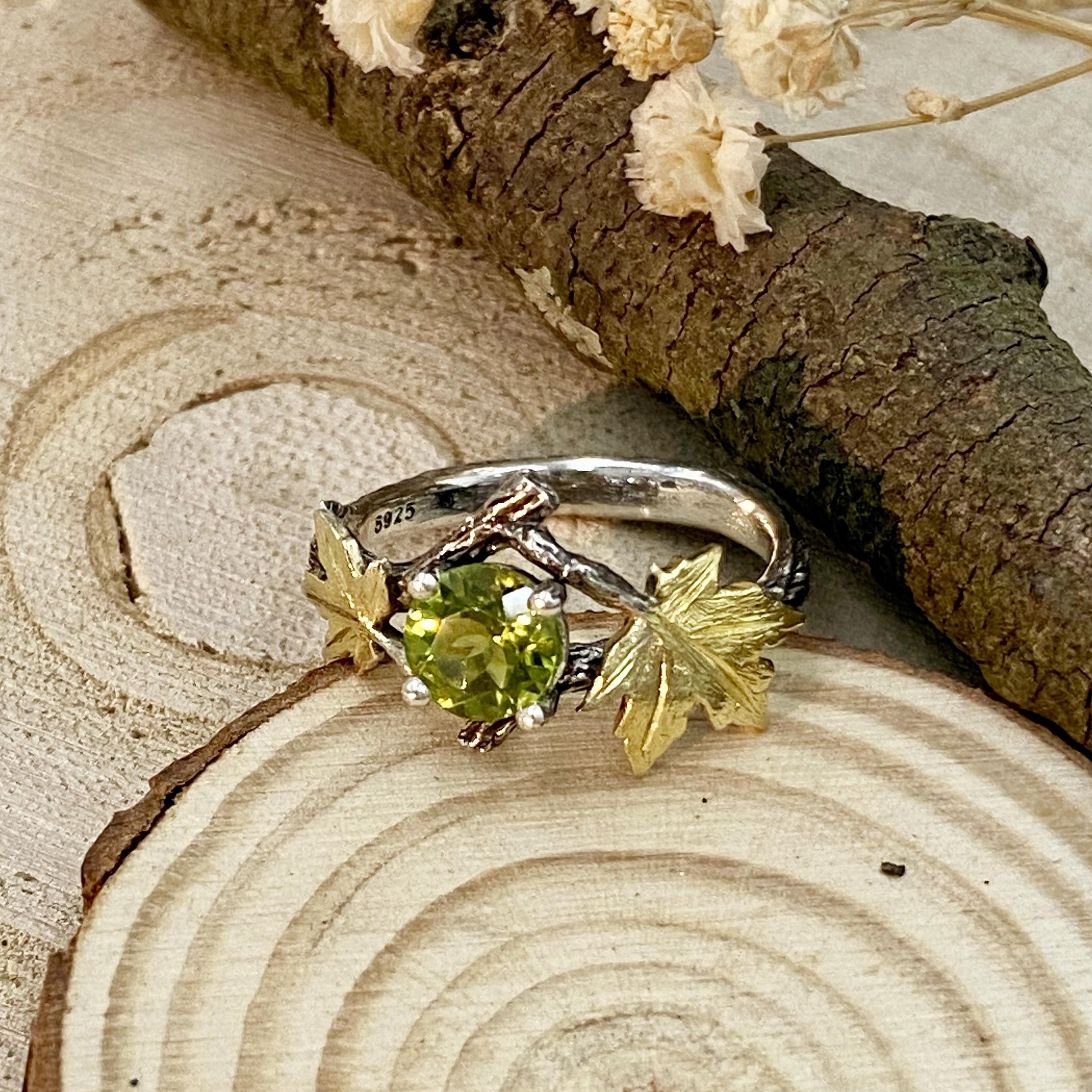 Natural peridot tree branch silver ring, twig and leaf ring, women's tree branch silver ring, unique engagement ring, August birthstone ring