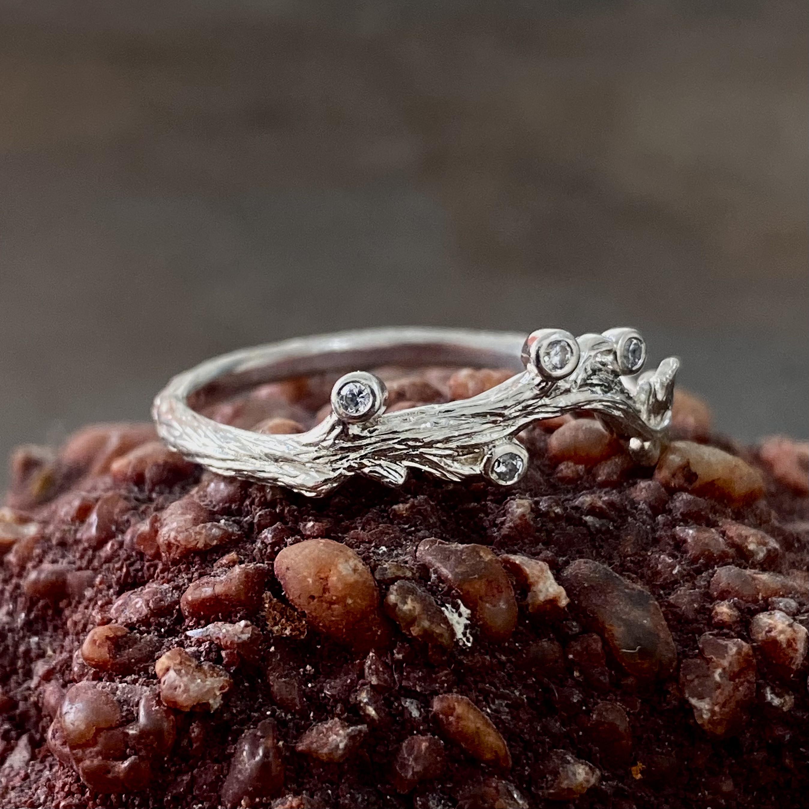 Sterling silver branch leaf white crystal engagement ring, vine leaf women's band, Woodbark ring with leaf, branch ring with stone