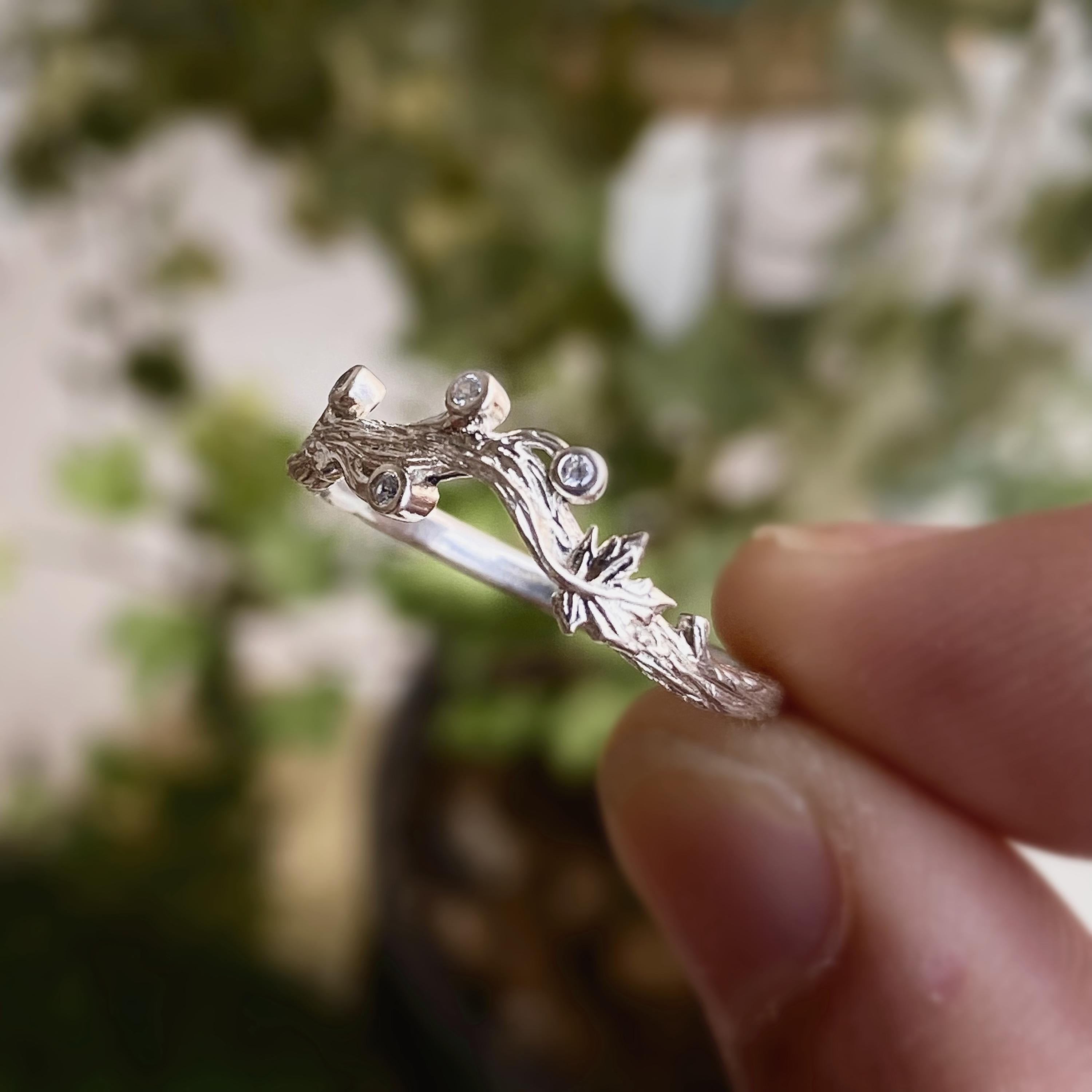 Sterling silver branch leaf white crystal engagement ring, vine leaf women's band, Woodbark ring with leaf, branch ring with stone