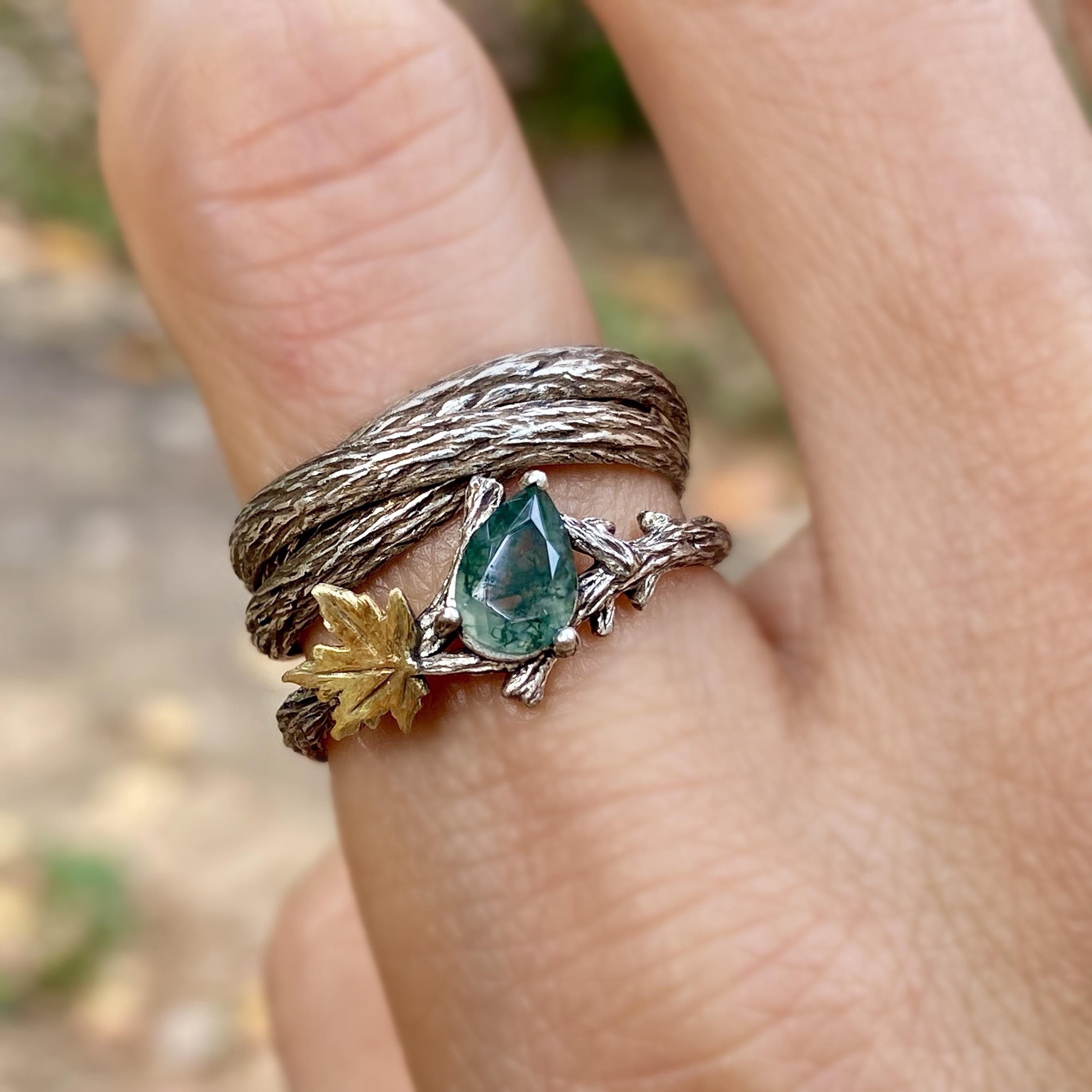 Custom Hand-carved tree branch moss agate couple ring set, couple personalized sterling silver twig wedding ring, engagement ring