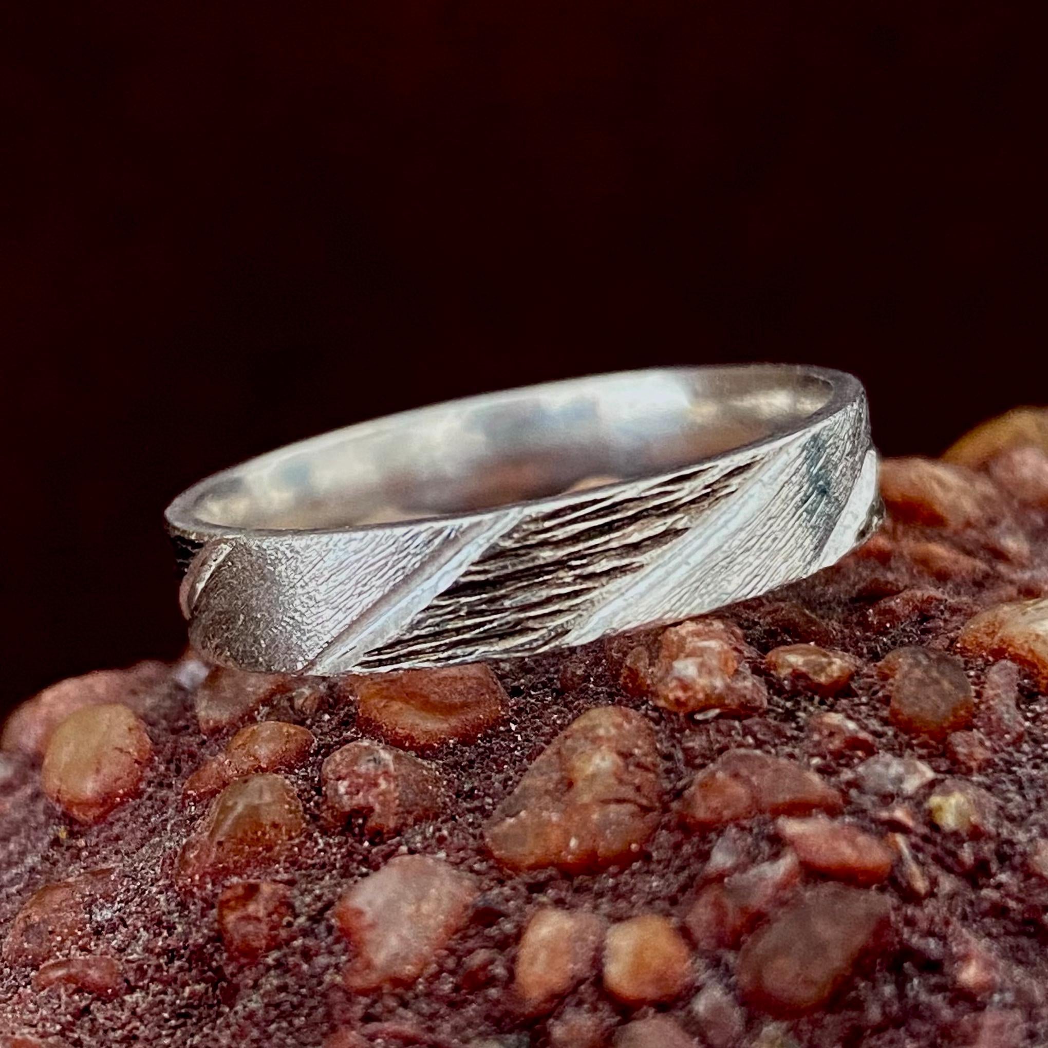 Perfect tree geometric design silver ring, original hand-carved bark pattern ring, band for men and women, vintage art ring