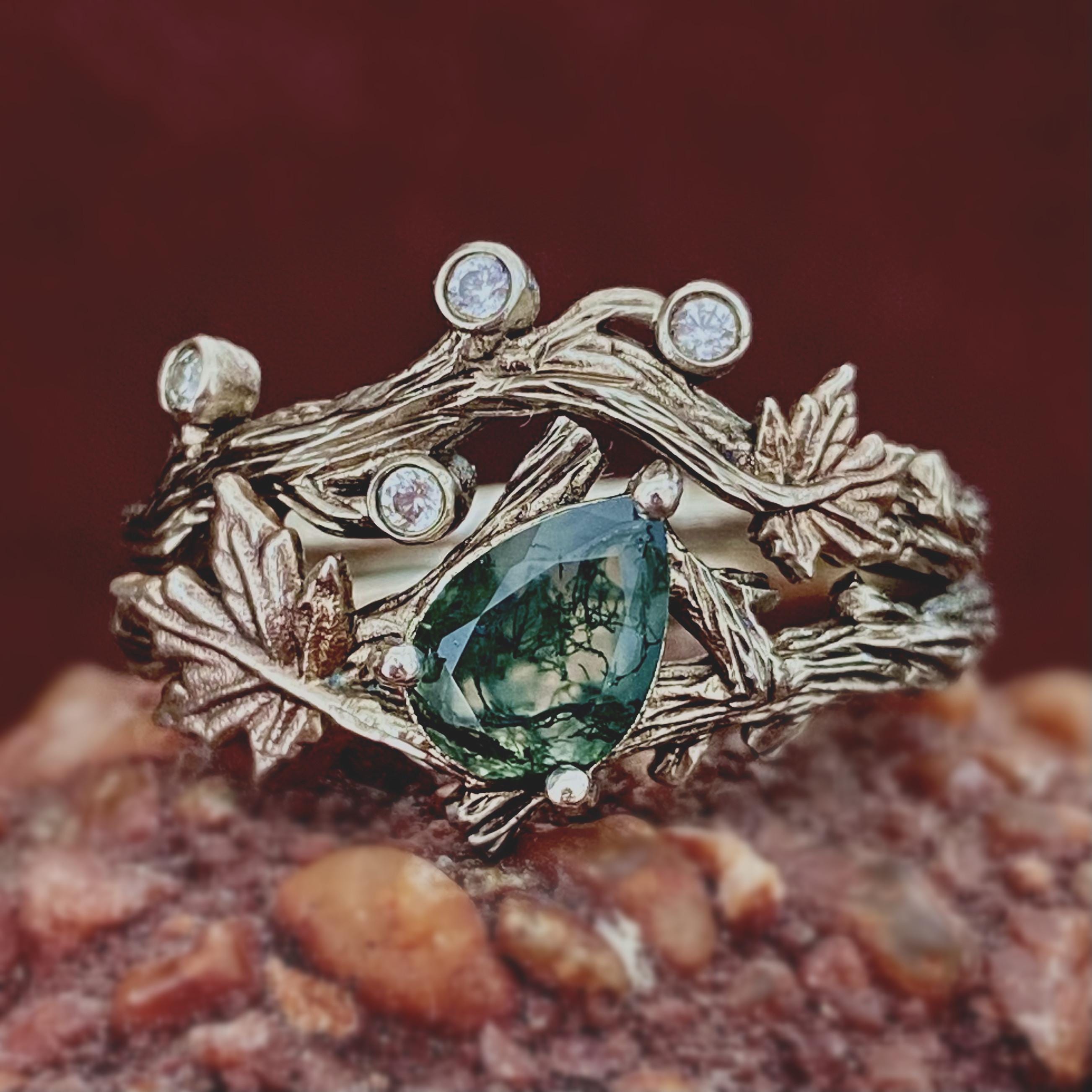 Solid 14K white gold tree branch wedding ring, hand-carved 14K rose gold ring,women's stacking ring, unique vintage twig ring, bridal band