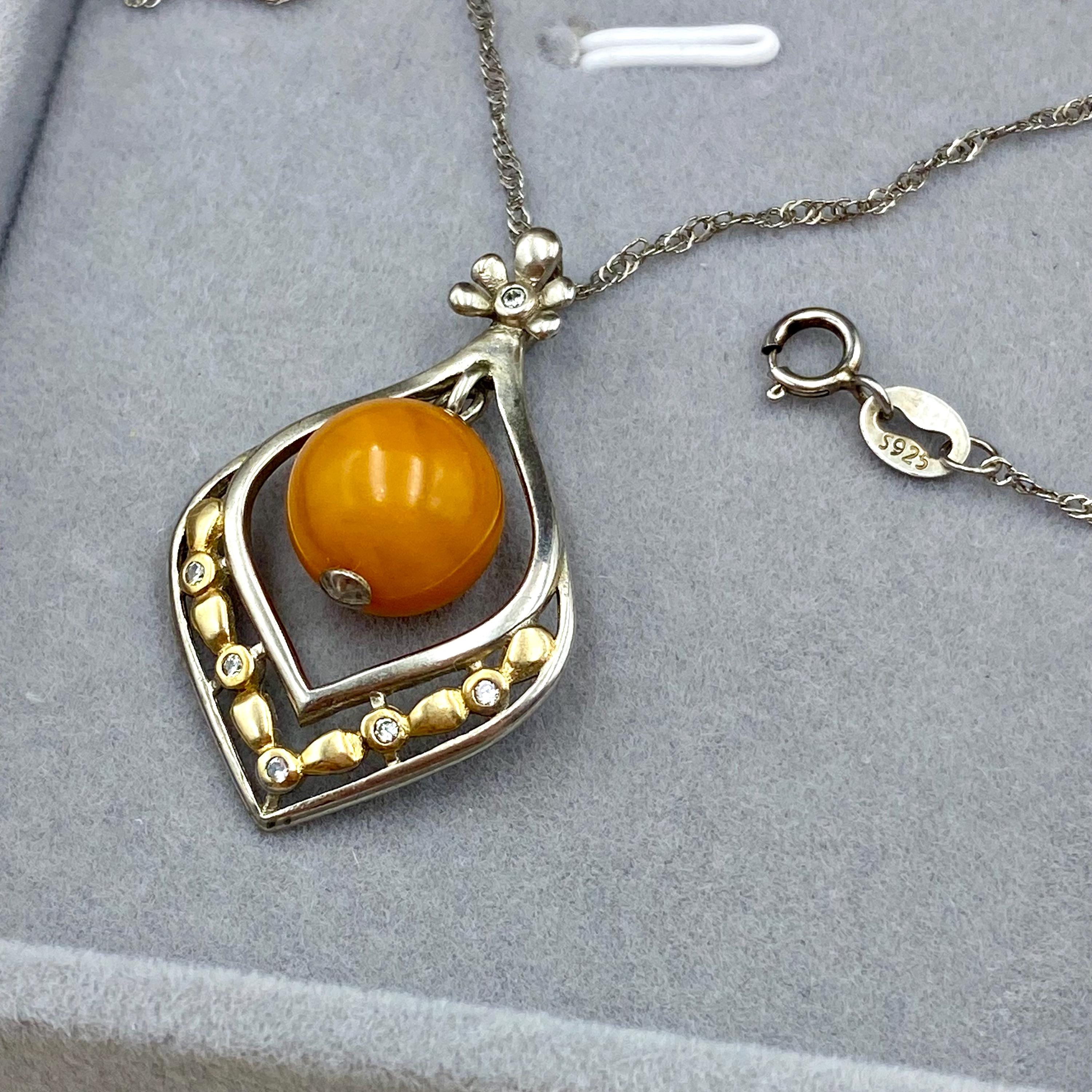 Collection of natural amber beeswax stone S925 silver pendant necklace, medieval vintage beeswax stone women's necklace, antique necklace