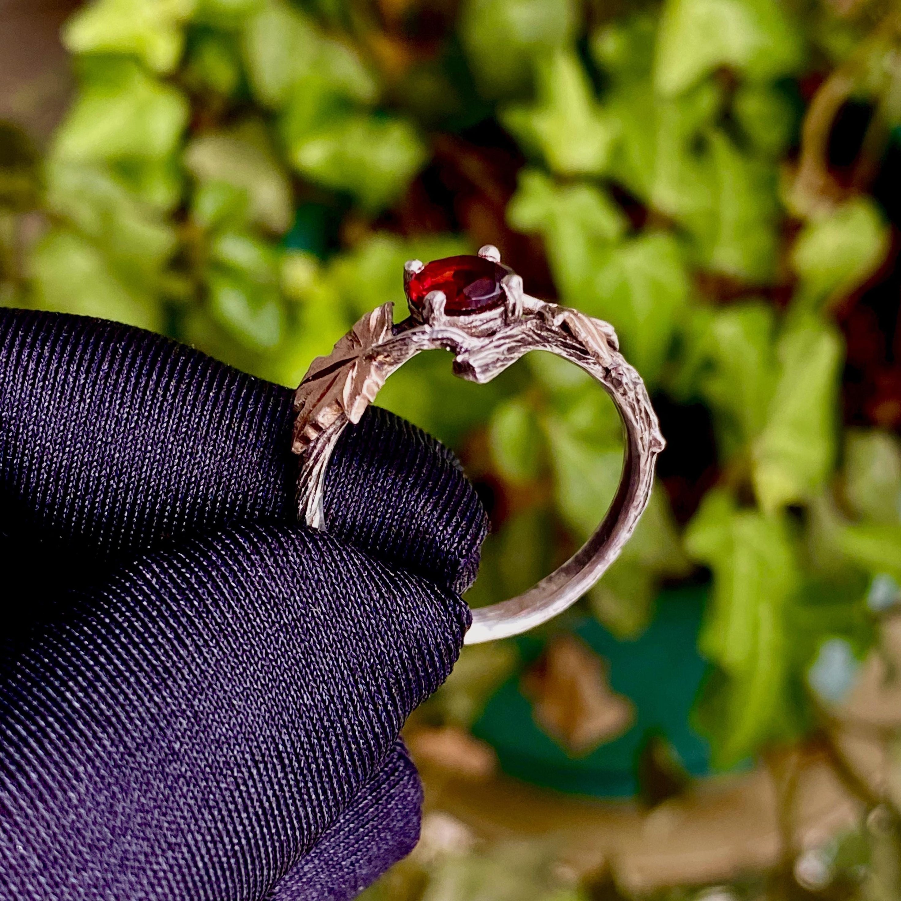 S925 sterling silver garnet ring, vintage tree branch and maple leaf ring, twig ring with garnet, hand carved bark ring, statement ring