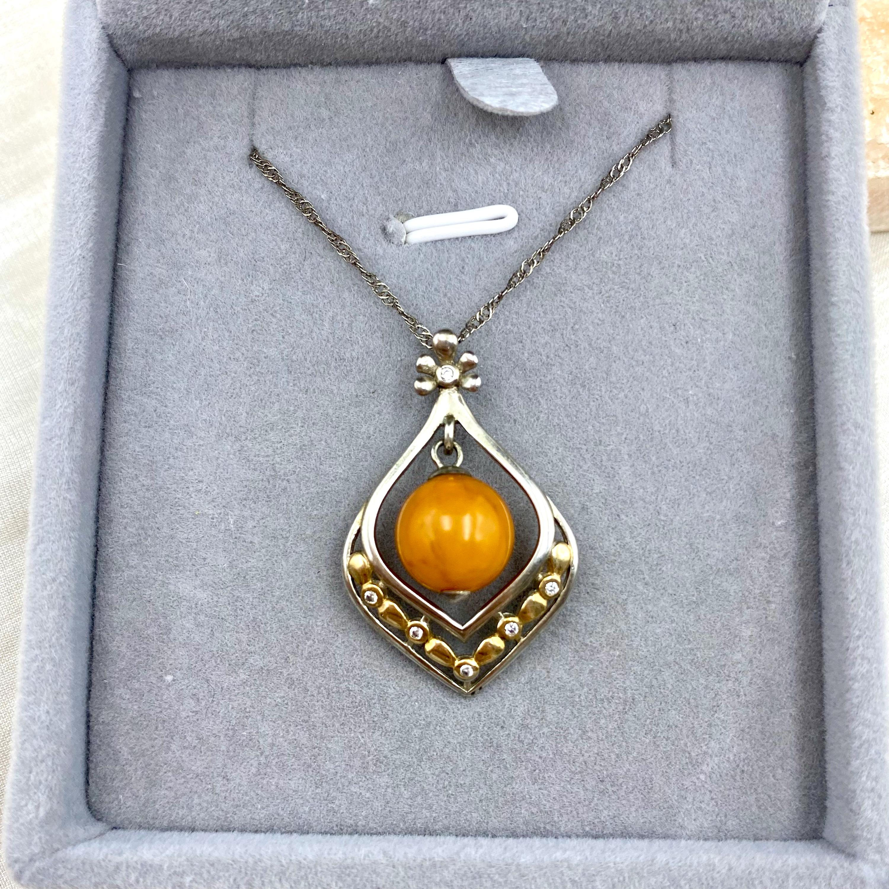 Collection of natural amber beeswax stone S925 silver pendant necklace, medieval vintage beeswax stone women's necklace, antique necklace