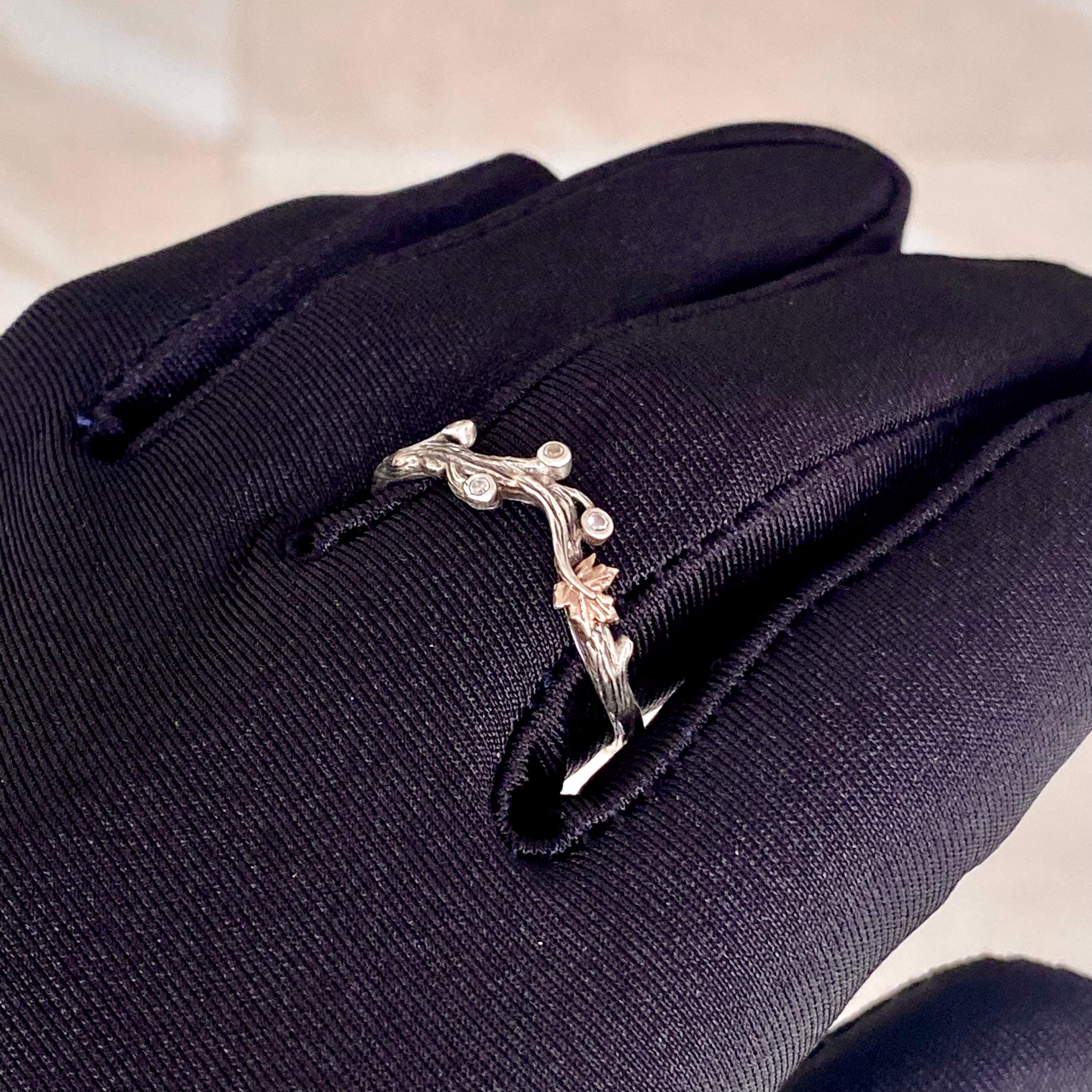 Custom Hand Carved Branch and Maple Leaf Ring, Sterling Silver Women's twig Ring, Natural Engagement Ring, Vine Leaf Ring, promise ring