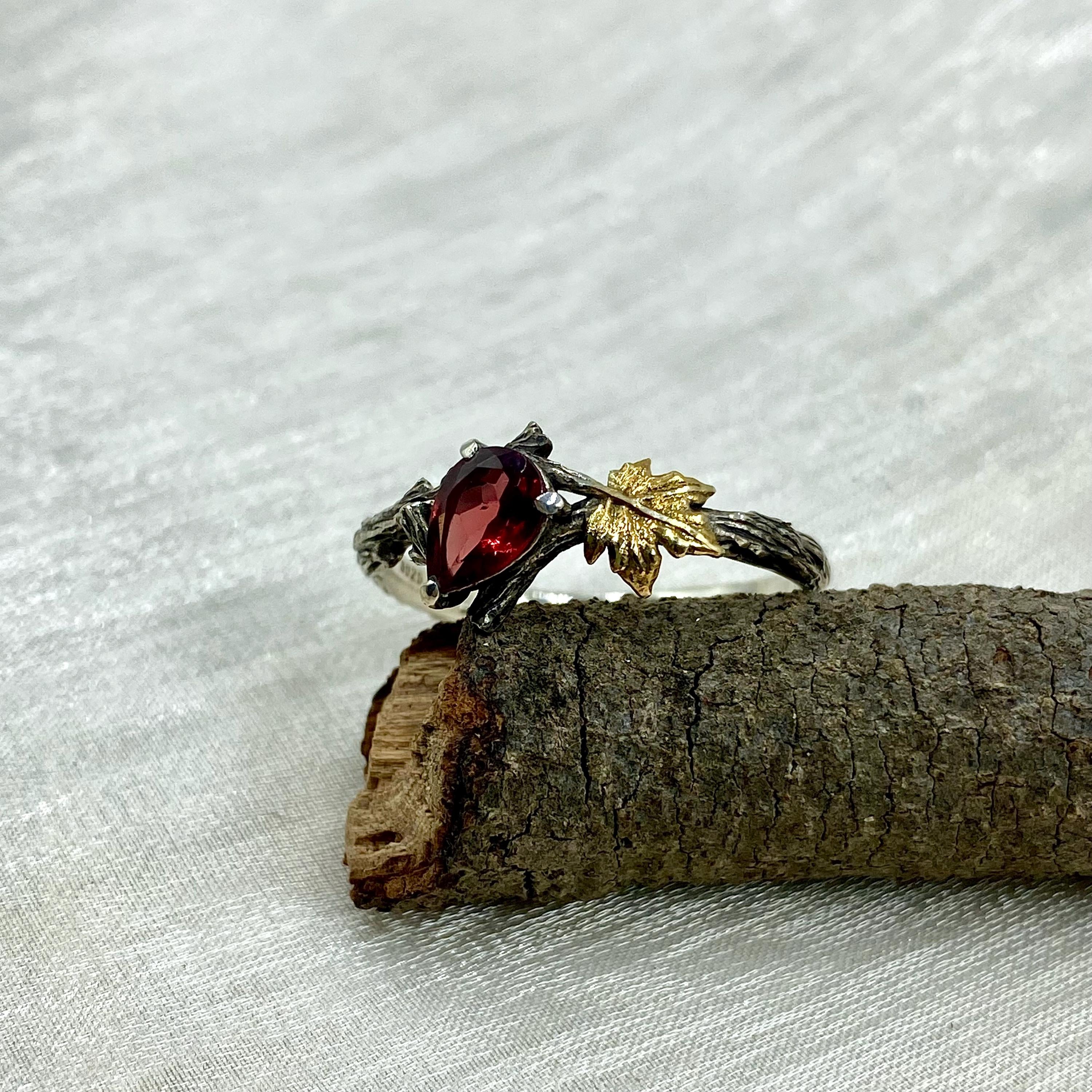 Unique garnet branch silver ring, hand-carved tree pattern wedding ring with maple leaf, personalized twig ring for women with stone