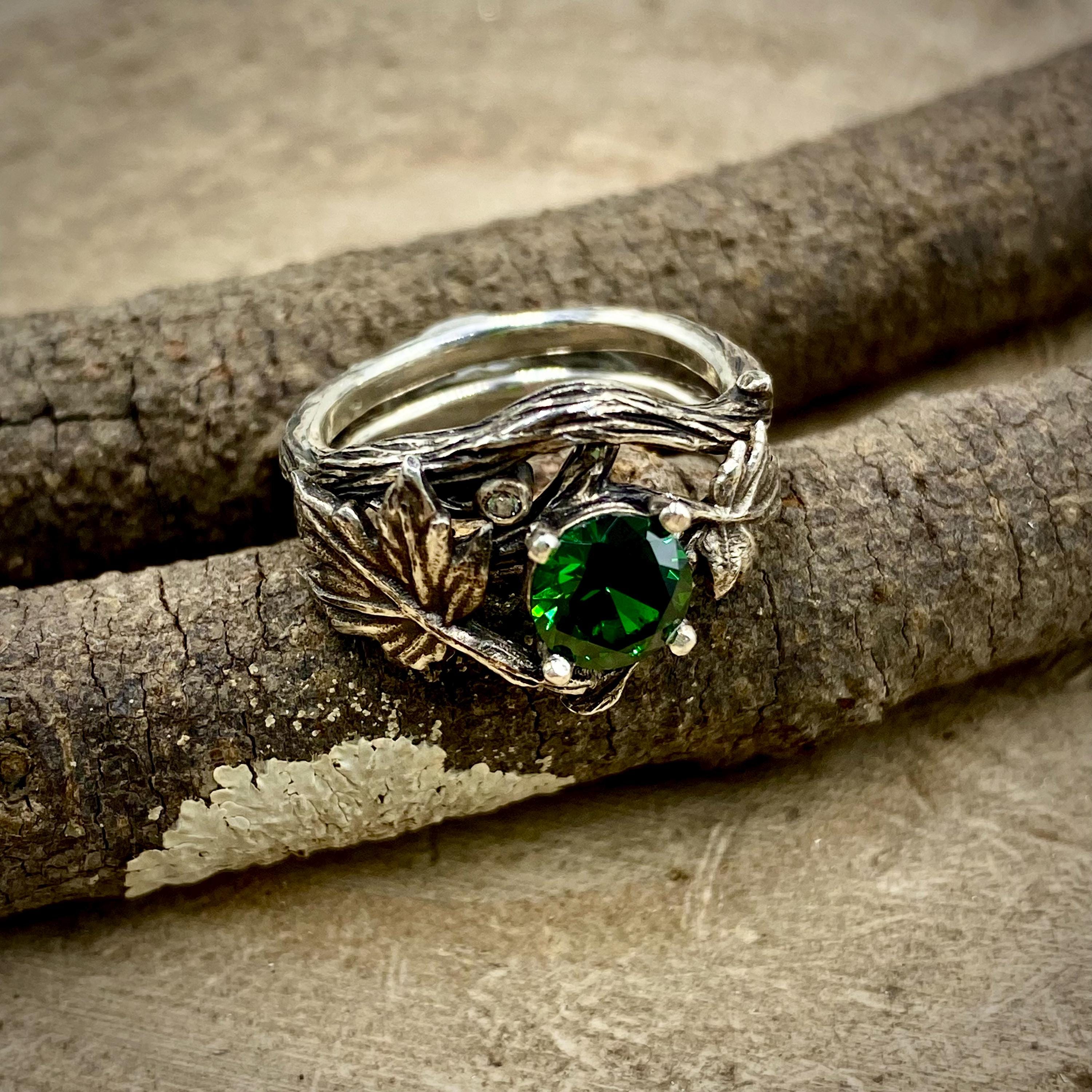 Vintage sterling silver emerald tree branch wedding ring, hand-carved tree pattern stacking twig ring, woodland maple leaf promise ring